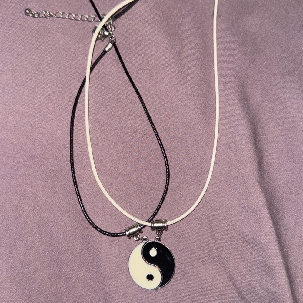 Yin Yang Best Friend Necklace Set